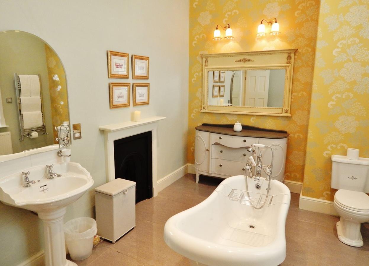 לינה וארוחת בוקר Westgate Manor מראה חיצוני תמונה